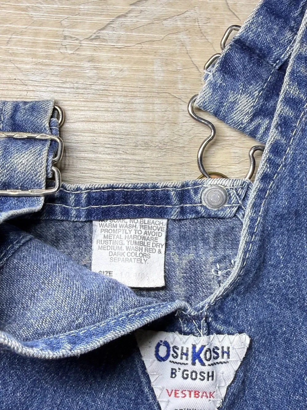 Vintage 1990s Oshkosh B’Gosh Dark Denim Shortalls With Pockets & Paper Tag